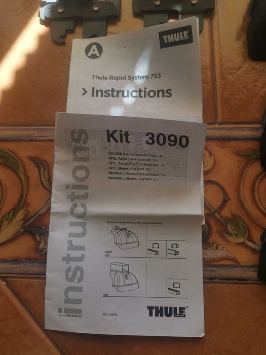 Stopy bagażnika Thule Rapid system 753 z kit thule 3090 do Kia Ceed