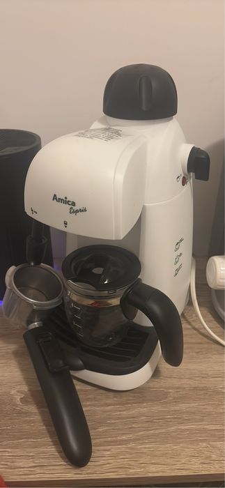 Ekspres do kawy Amica