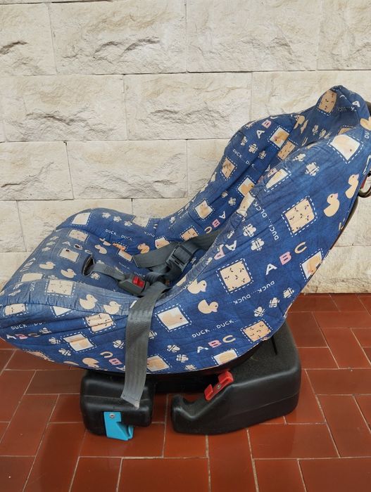 Cadeira auto para bebé Chicco robusta