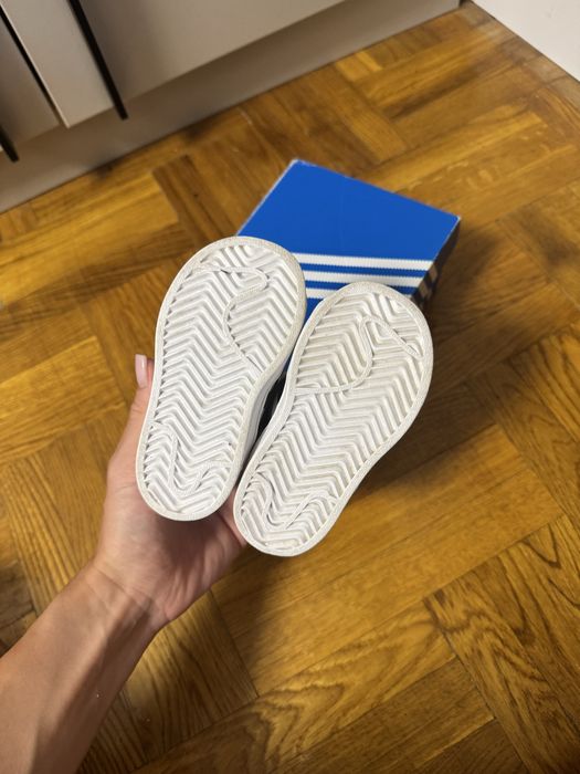 Кросівки кросовки Adidas Superstar 20р