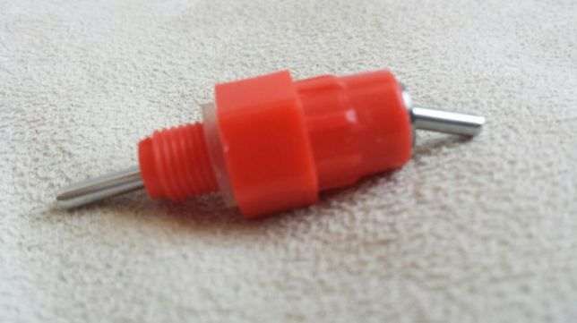 Pipetas para bebedouros de aves.