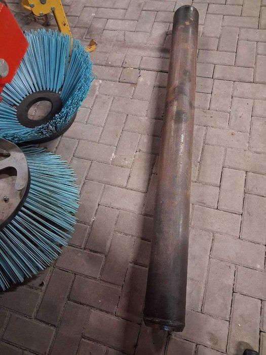 Kompletny wał wsporczy do kosiarki bijakowej MUTHING(lub Berti)