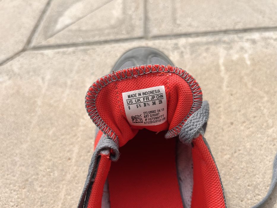 Ténis Adidas Dragon