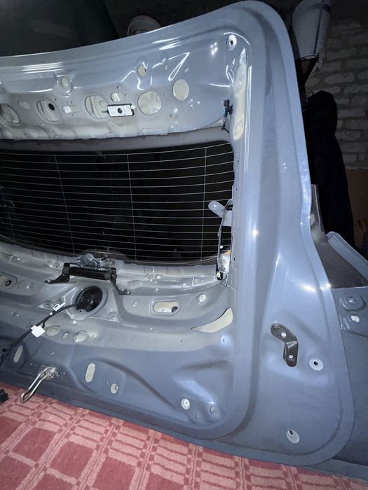 Кришка багажника BMW ix i20  задня ляда БМВ