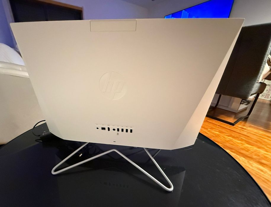 Computador HP sem uso.