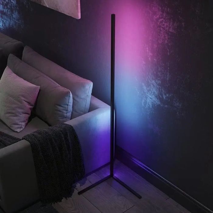 Кутовий LED торшер Ledox Design з пультом.  330 колірних комбінацій