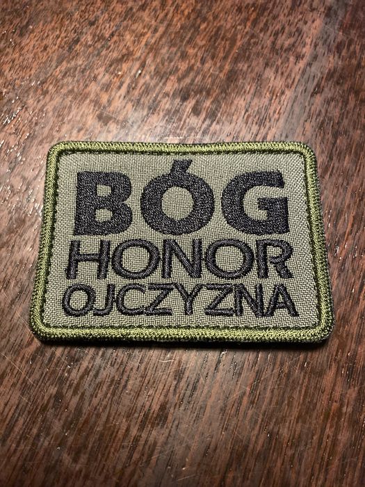 Naszywka „Bóg Honor Ojczyzna”