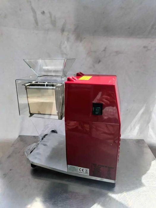 Слайсер, слайсер для нарізання мяса на смужки, шпигорізка, ломтерезка