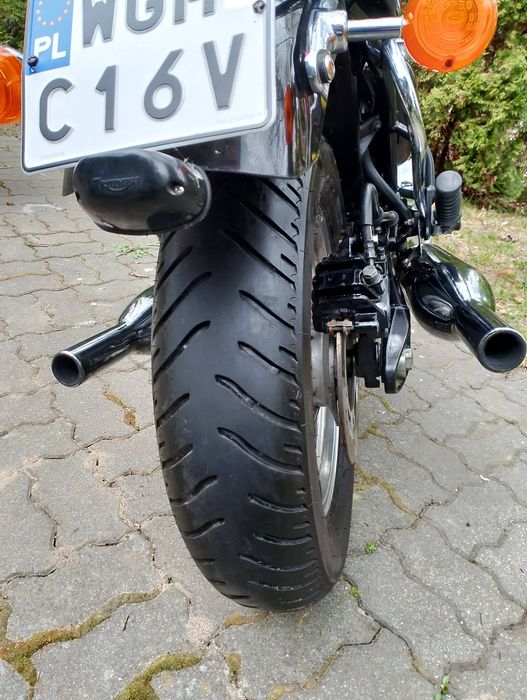 Triumph thunderbird 900