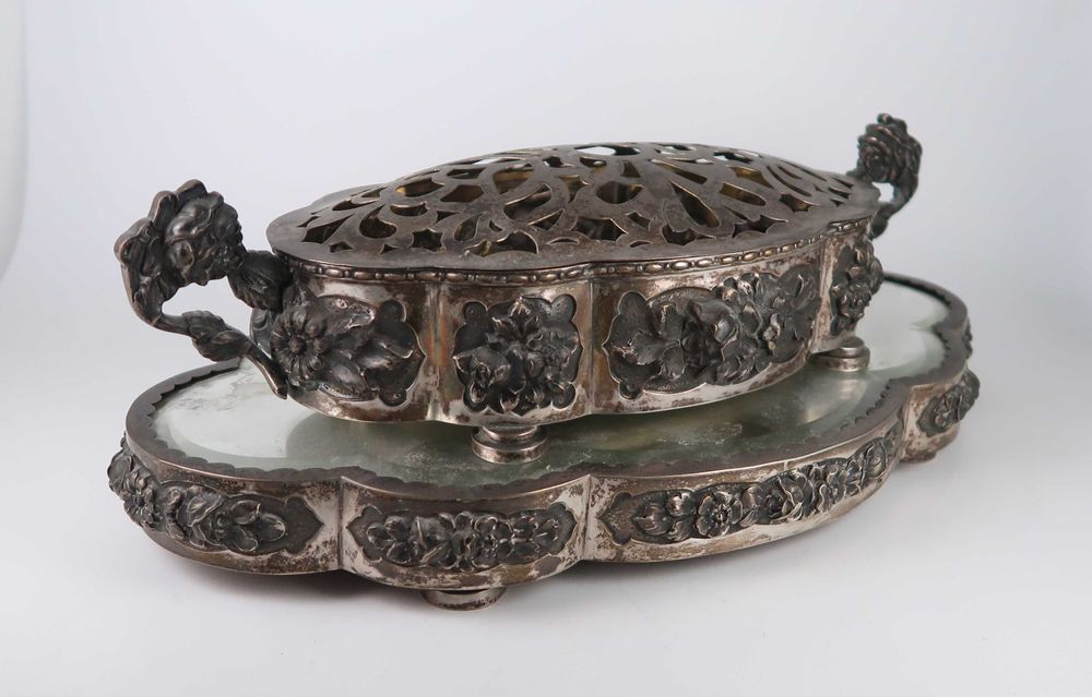 Centro de mesa português em prata