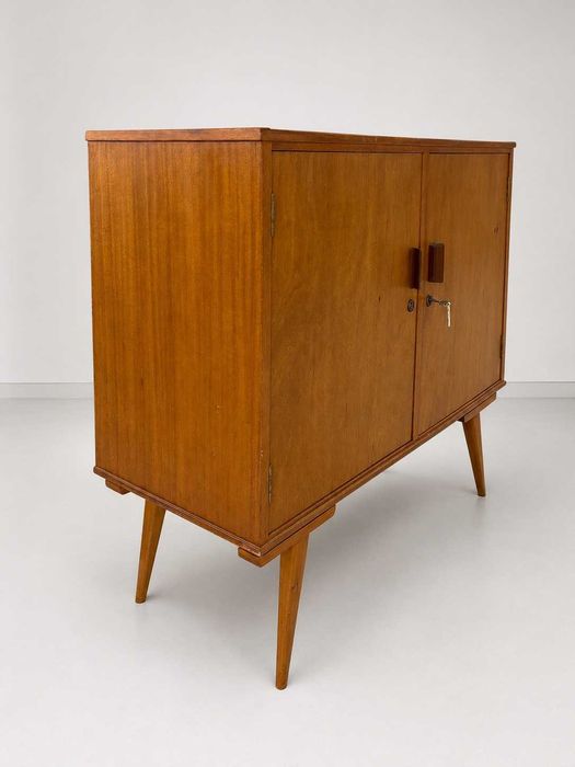Móvel Mid-Century Vintage em Madeira | Peça de Design