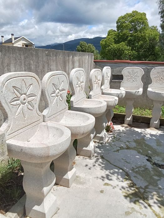 Fontanários de granito