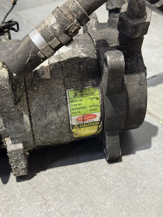 Компресор кондиціонера Ford Transit 2.4 TDCI 2000-2006 р.