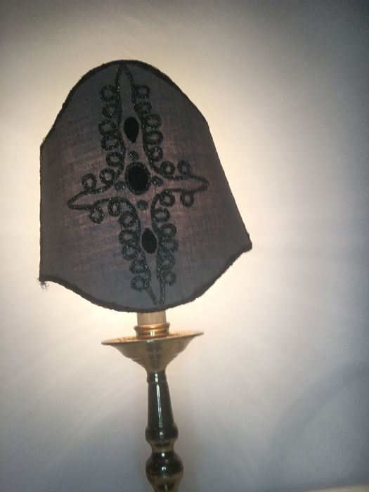 Candeeiro em latão64738427938306121