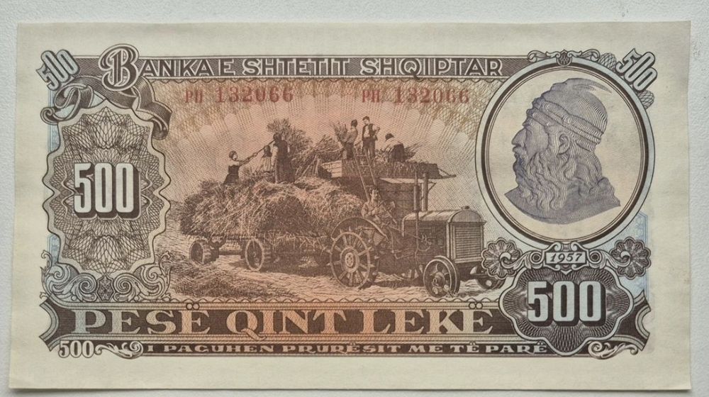 Колекція банкнот Албанії 1957 р. 500 та 1000 лек стани UNC 2 бони