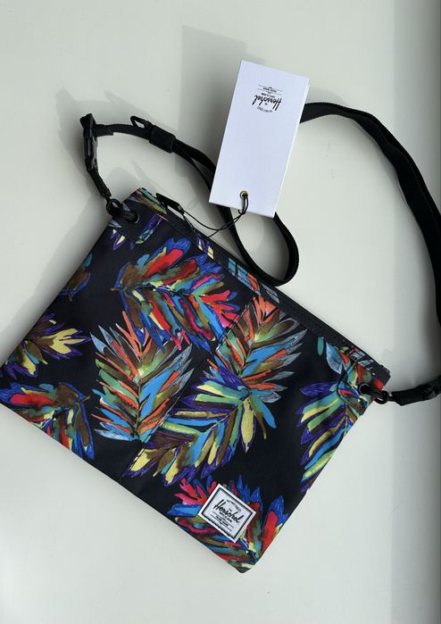 Сумка через плече Herschel Alder Crossbody Tote, принт «пальма»