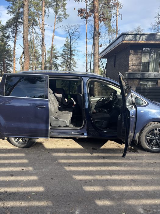 Volkswagen Sharan 2014 2.0 TDI механіка, гарний стан, не фарбований