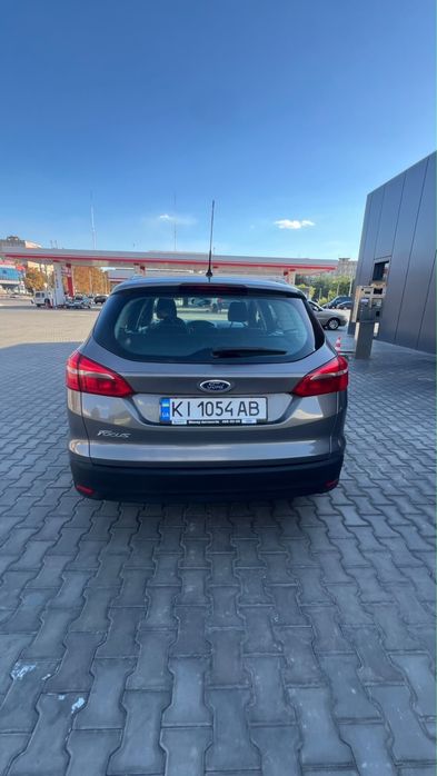 Продам ford focus 2015 без вкладень