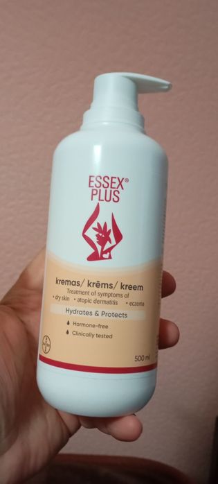 Увлажняющий базовый крем.