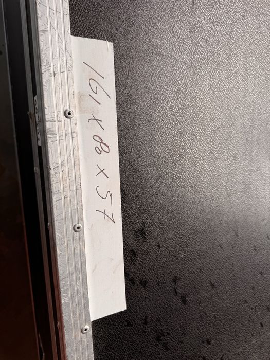 Case com rodas grande64176322903810124