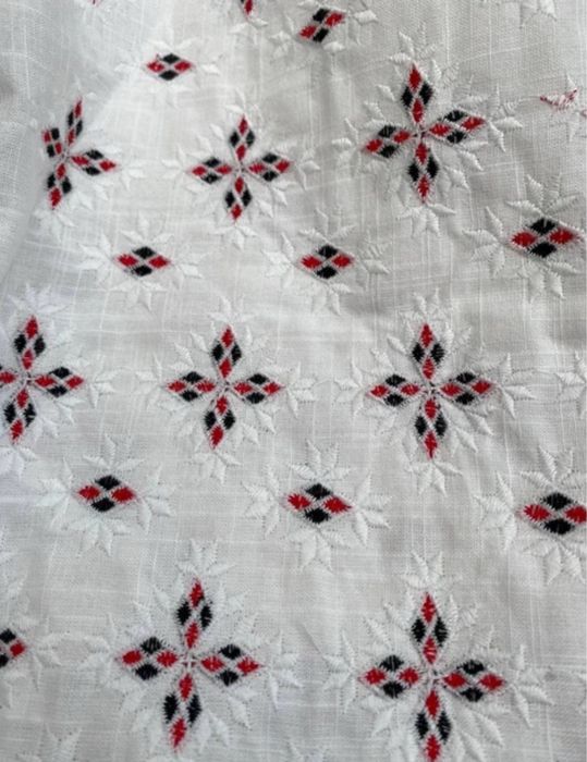 Вишиванка жіноча розмір м