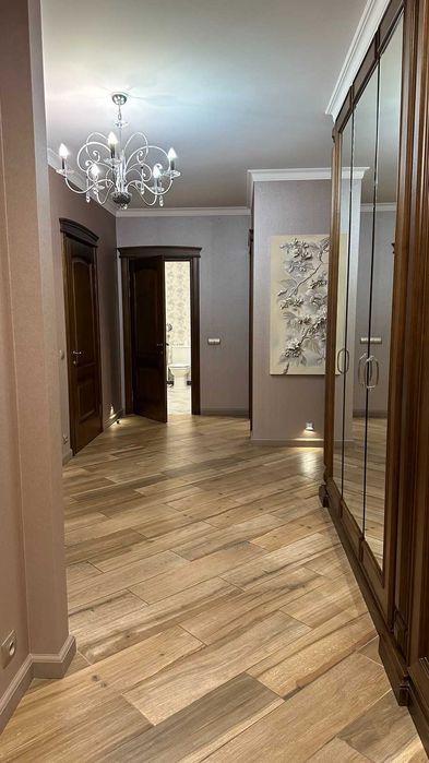 Сдам 4-к квартиру в Академгородке, парк Победы