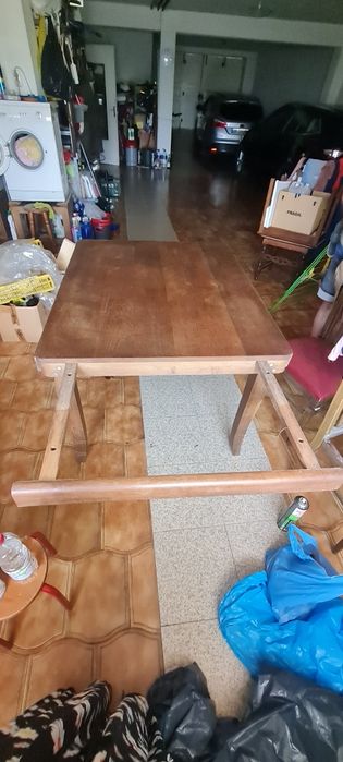 Mesa extensível de carvalho francês