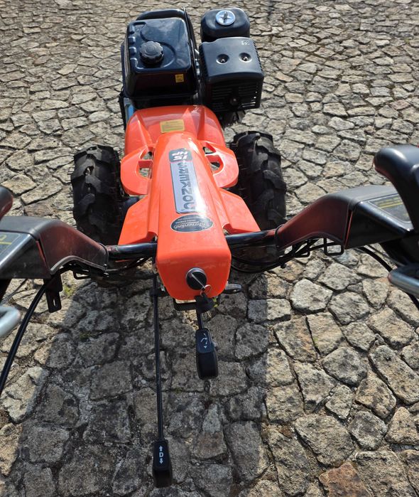 Motocultivador Donker's de 15 HP