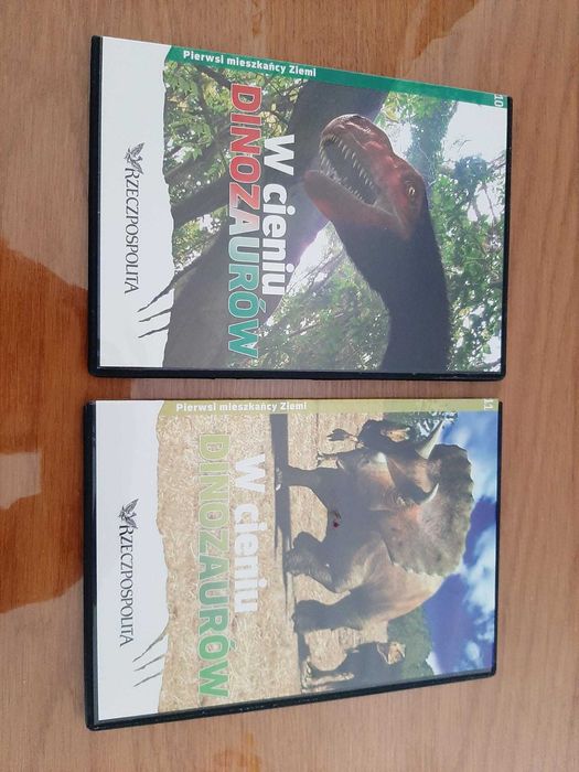 z cyklu "W cieniu dinozaurów", część 10 i 11, 2 filmy DVD