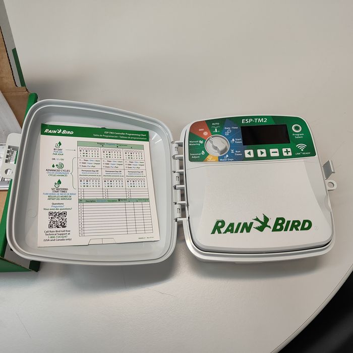 Controlador / Programador / Relógio de rega Rain Bird ESP-TM2 de 4 vias NOVO