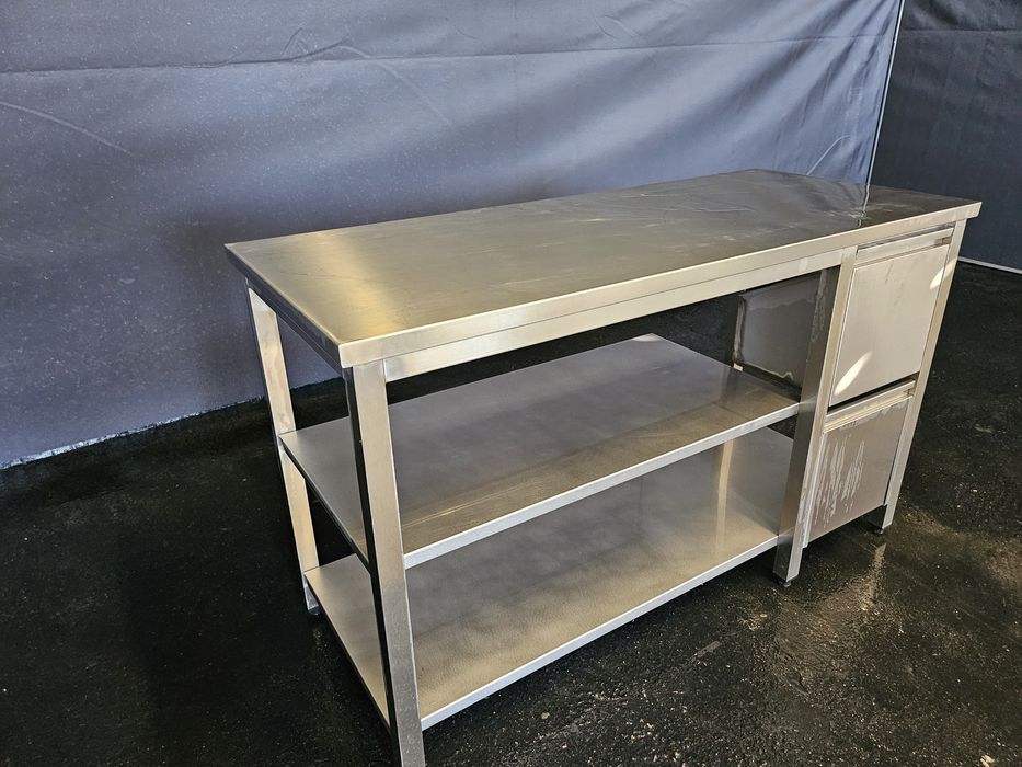 Bancada em inox com bate-borras