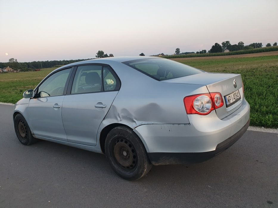 /  /   VW JETTA  /  /  2009r  /  /  1.6 TDi 105KM  /  /  CZYTAJ OPIS   /  /