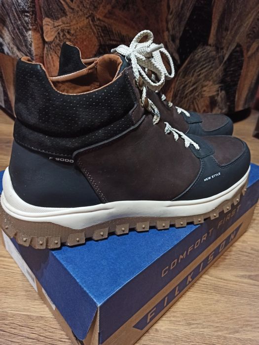 Зимові шкіряні черевики р.44