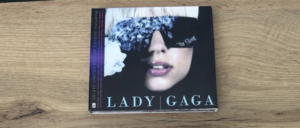 lady gaga fame - купити CD, DVD диски - Ціна на OLX.ua