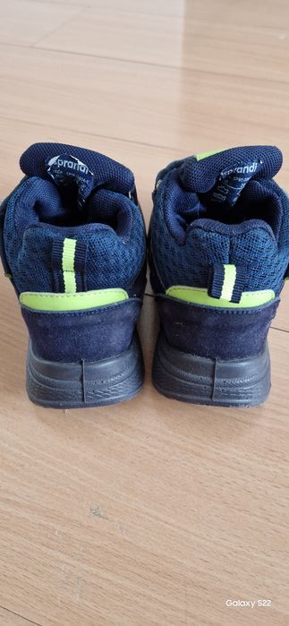 Buty chłopięce roz. 28