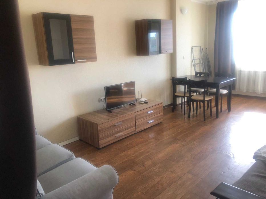 2-к ЖК "Місце мрії"(м.Шулявс-2 хв.). Світло і Wi-fi від інверт.Власник