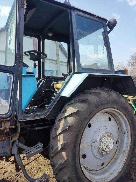 Продається трактор ЮМЗ (двигун СМД-14) після кап ремонту двигуна.