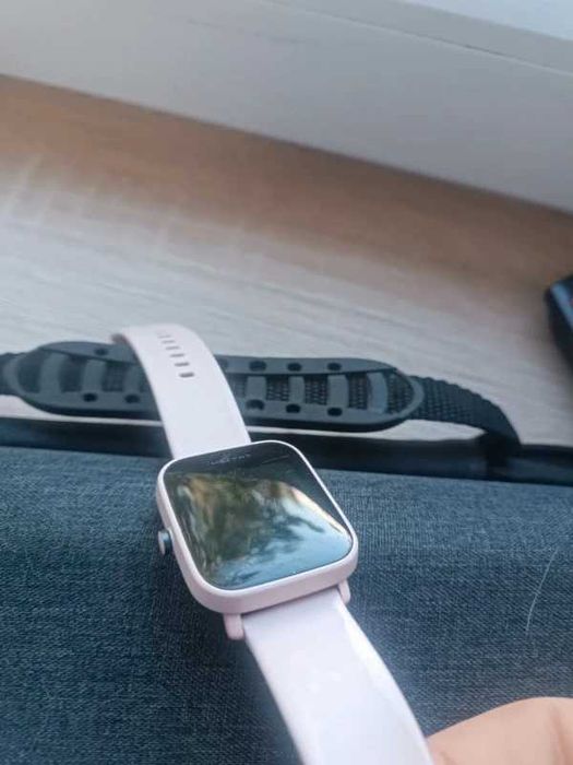 Różowy Smartwatch Amazfit Bip U A2017 1,43" 60 trybów BT pulsoksymetr