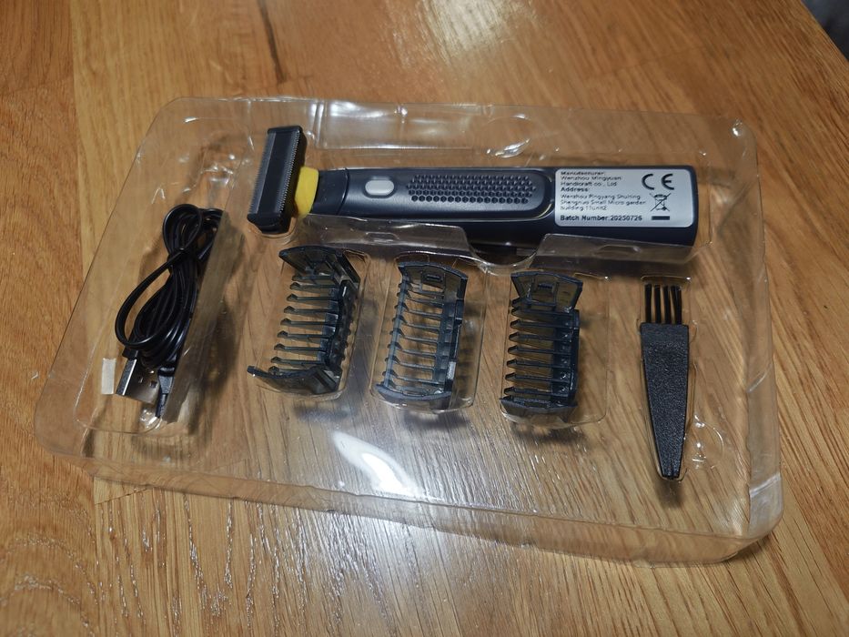 Trymer do przystrzyżenia  brody.