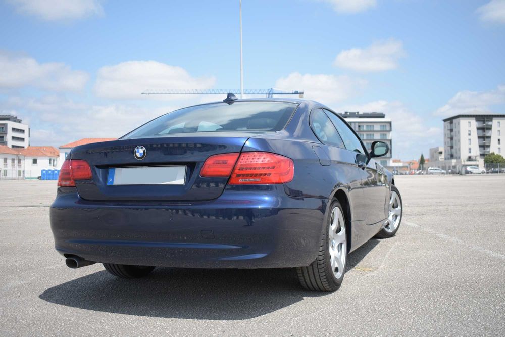 BMW 320d Coupé E92 LCI – 184cv | Motor trocado | Pintura nova