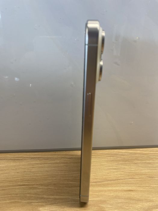 iPhone 15 pro max 256GB gold