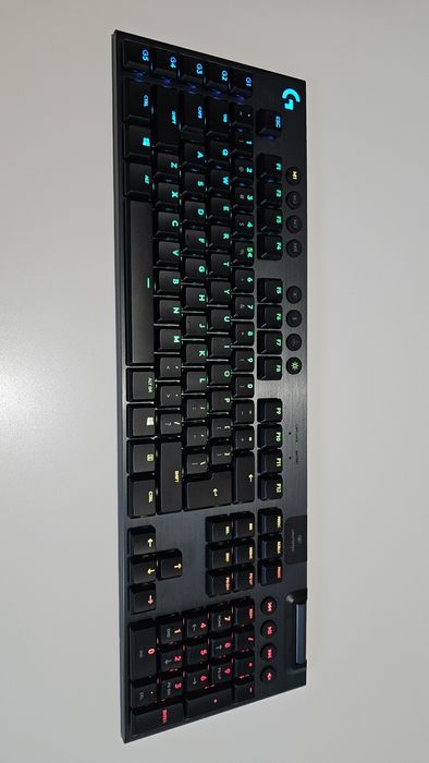 Logitech G915 LIGHTSPEED Wireless | Tactile | Układ PL (QWERTY)