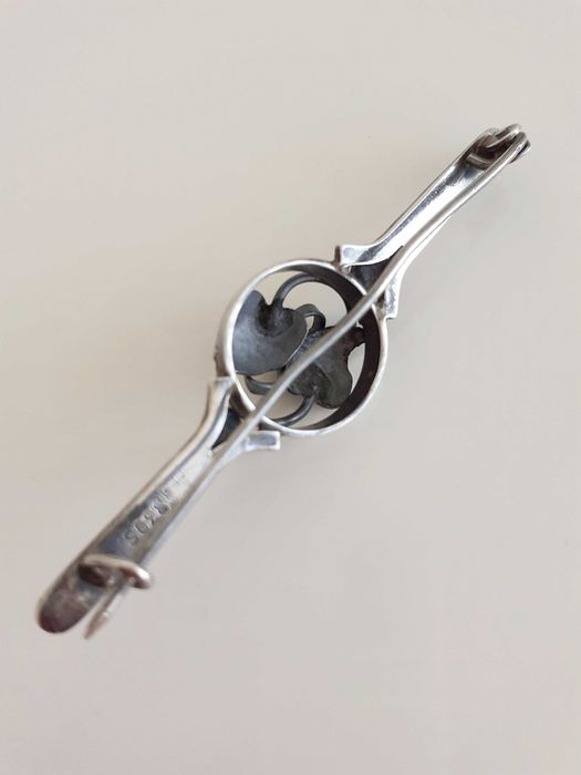 Srebrna broszka vintage sygnowana Hermana Siersbøl?