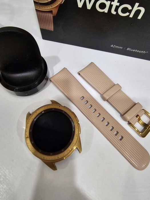 Смарт-годинник Samsung Galaxy Watch 42mm Rose Gold