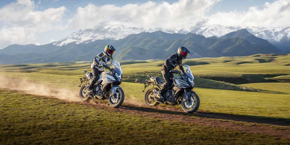 Мотоцикл-позашляховик CFMOTO 700MT ABS (Розстрочка)