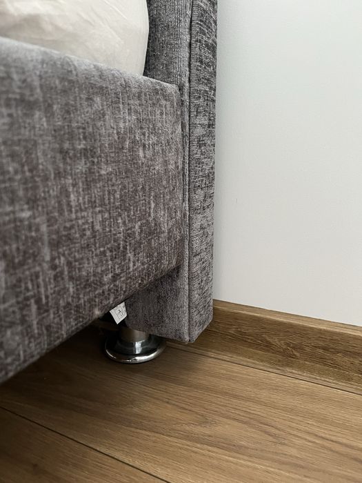 Lozko (140x200) + materac