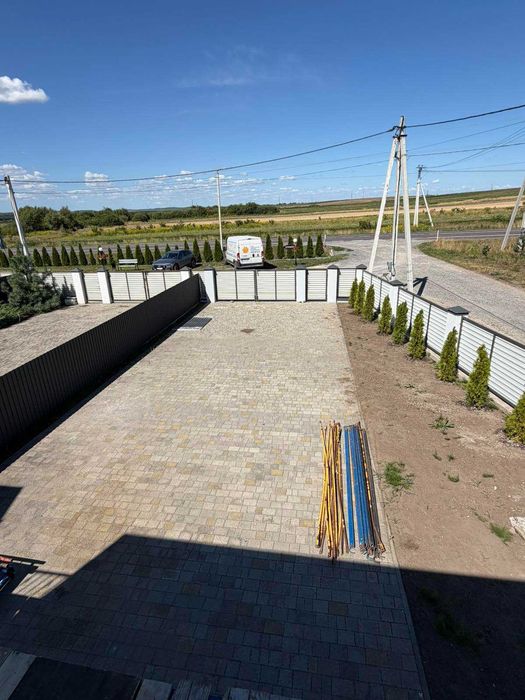 Продаж БЕЗ комісії! Котедж з ремонтом в с. Вислобоки