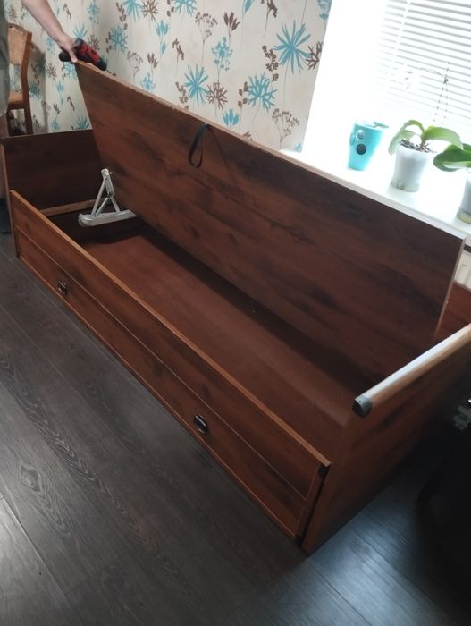 Продам меблі в хорошому стані