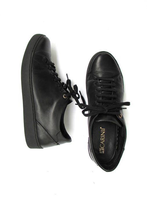 Carinii czarne sneakersy z naturalnej skóry r. 40