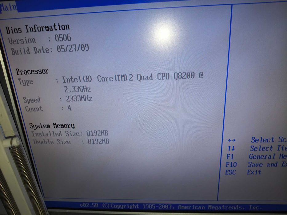 Komputer stacjonarny z 2009 r.